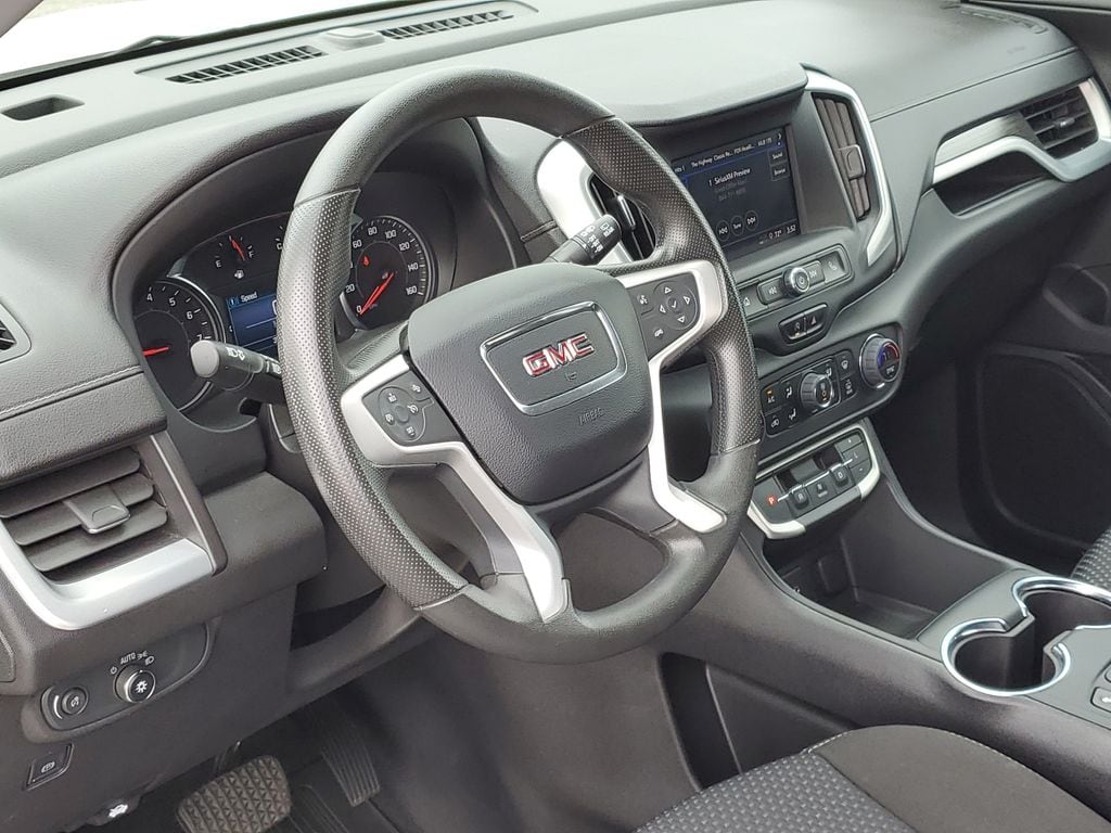 2023 GMC Terrain SLE - Photo 9