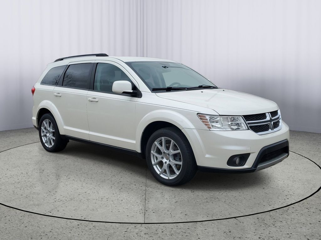 Used 2014 Dodge Journey SXT with VIN 3C4PDCBB4ET171072 for sale in Owosso, MI