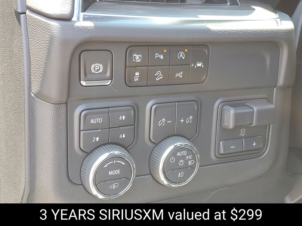 2025 Chevrolet Tahoe Z71 - Photo 11