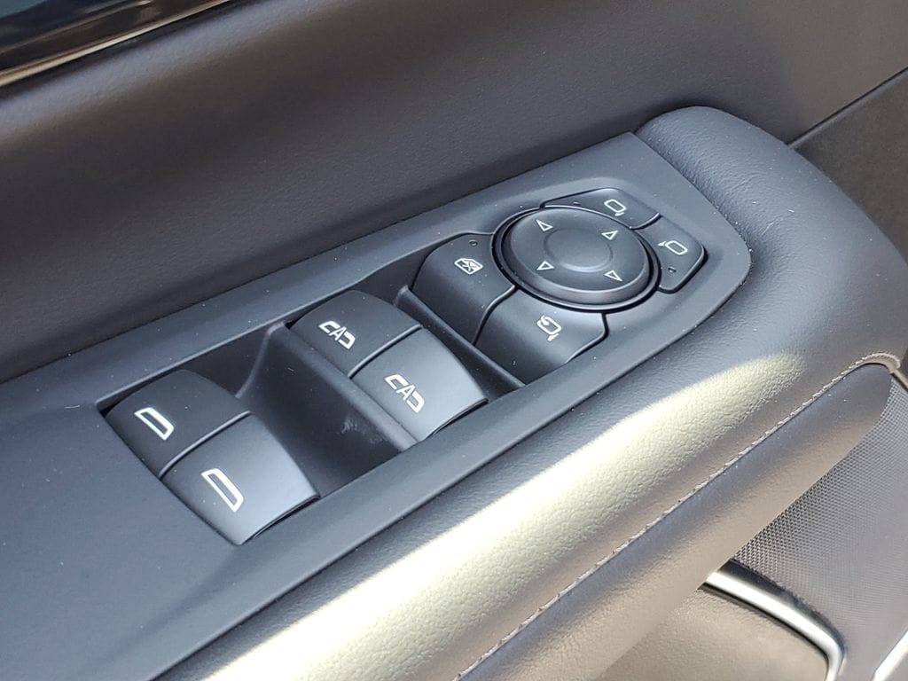 2025 Chevrolet Tahoe Z71 - Photo 24