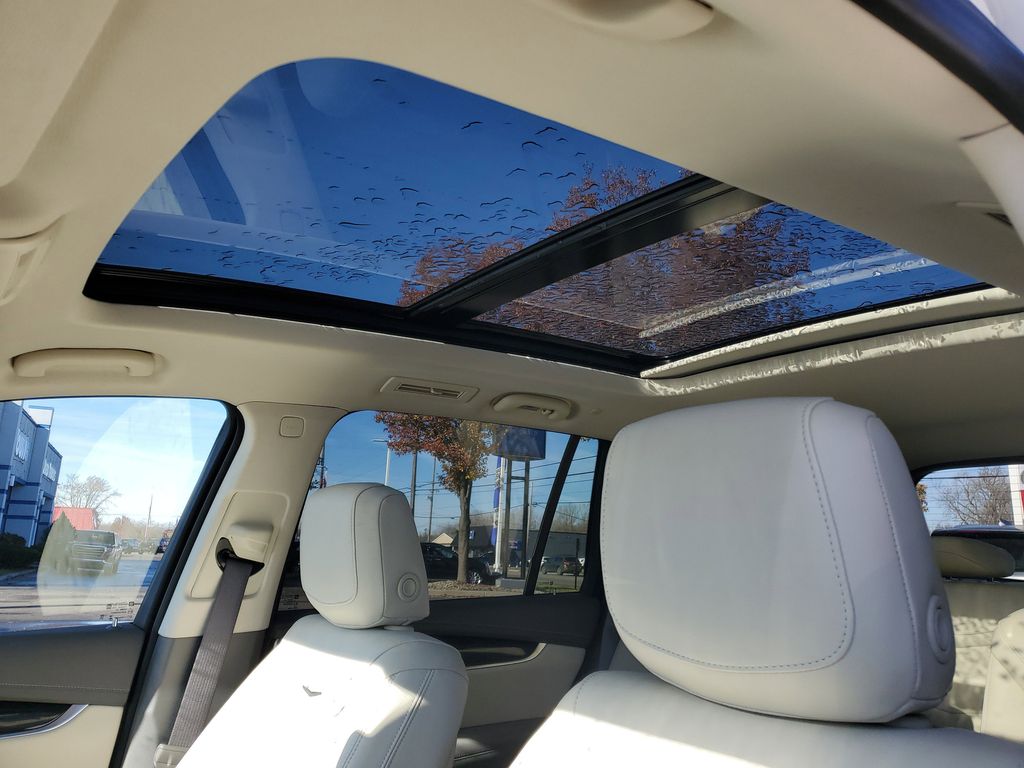 2024 Cadillac XT6 Premium Luxury - Photo 6