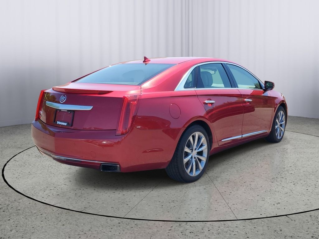 Used 2013 CADILLAC XTS Luxury Sedan