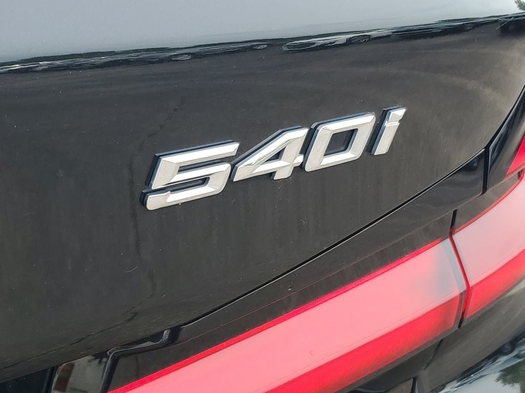 2021 BMW 5 Series 540i - Photo 34