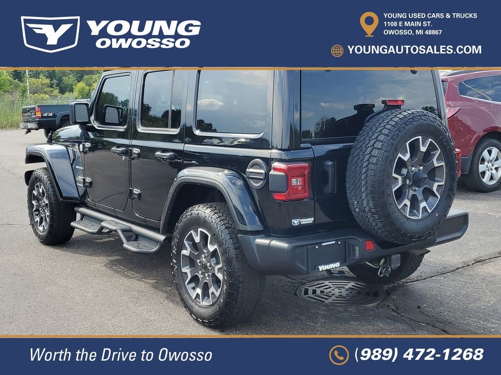 Used 2024 Jeep Wrangler Sahara SUV