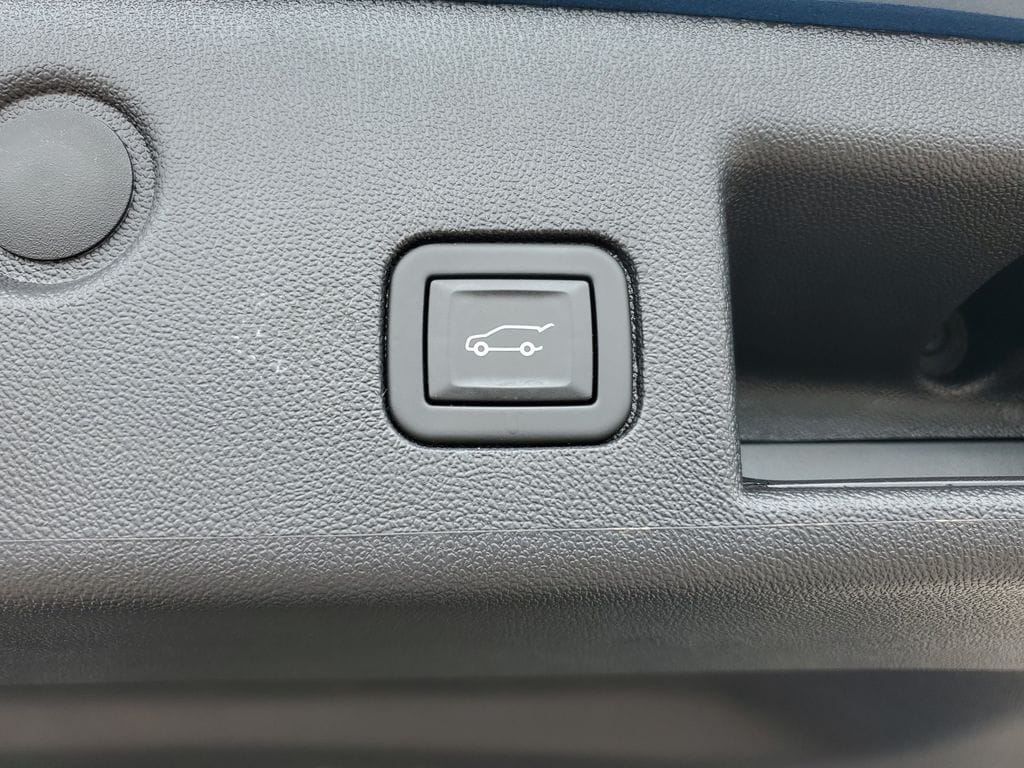 2024 Chevrolet Equinox LT - Photo 30