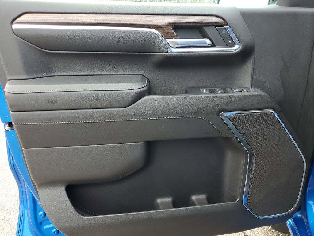 2023 Chevrolet Silverado 1500 RST - Photo 23
