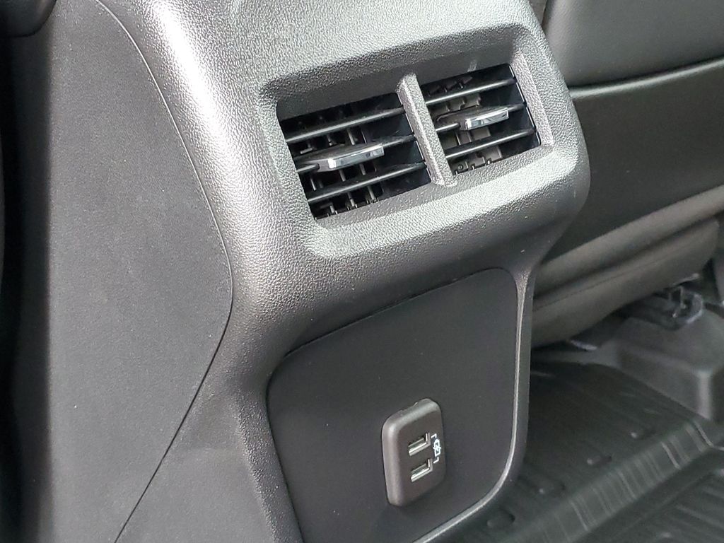 2023 GMC Terrain SLE - Photo 34