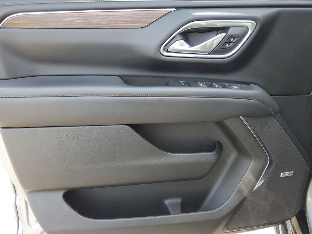 2023 Chevrolet Suburban High Country - Photo 25