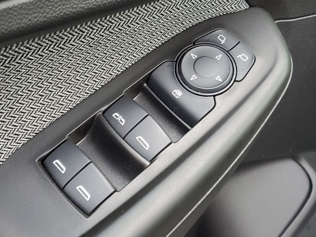 2023 Chevrolet TrailBlazer LT - Photo 25