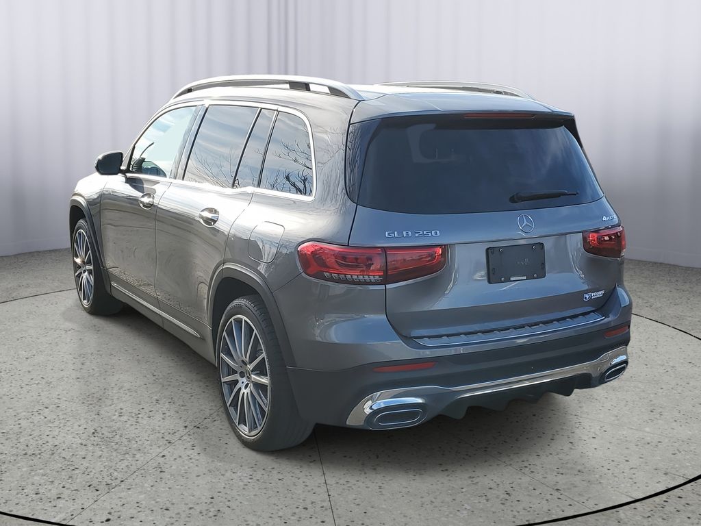 2021 Mercedes Benz GLB 250 photo 4