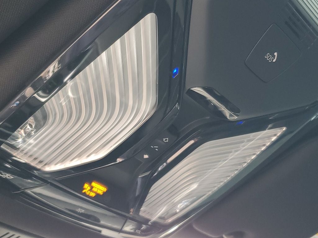 2021 BMW 5 Series 540i - Photo 20
