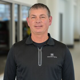Staff member Mike Robbins from ID_be5cf6e6790a