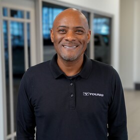 Staff member Eric Zuniga from ID_141aaac165fc