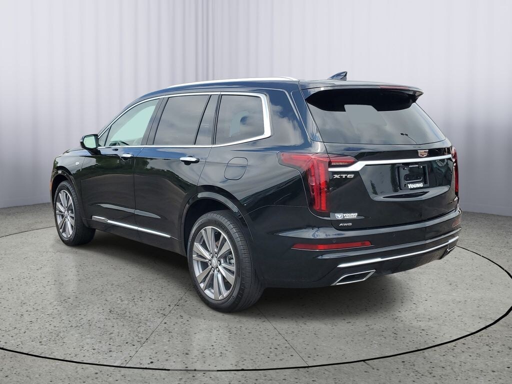 Used 2025 CADILLAC XT6 Premium Luxury SUV