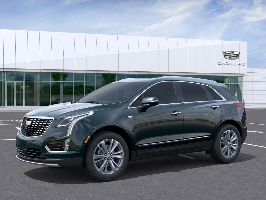 New Cadillac XT5 near Lansing, MI | Young Owosso
