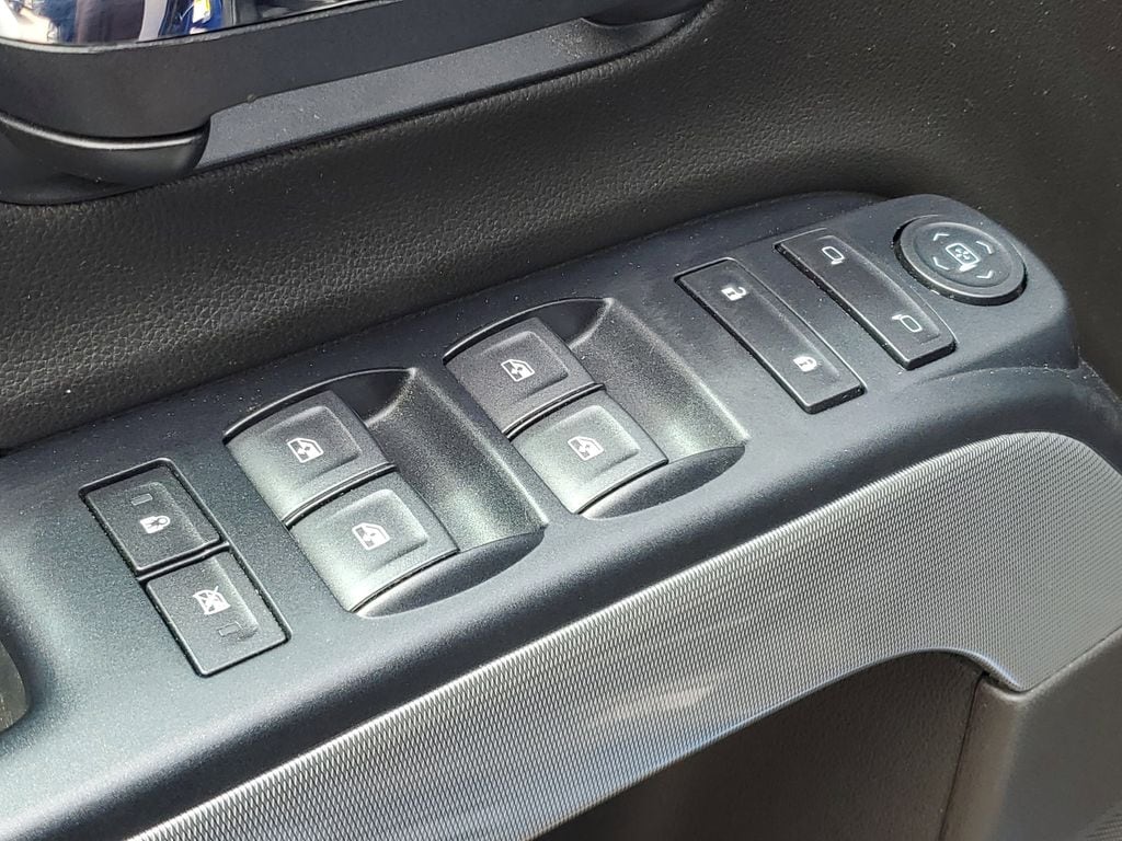 2019 Chevrolet Silverado 1500 LD LT Z71 - Photo 22