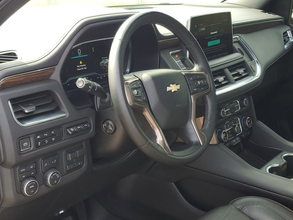 2023 Chevrolet Suburban High Country - Photo 10