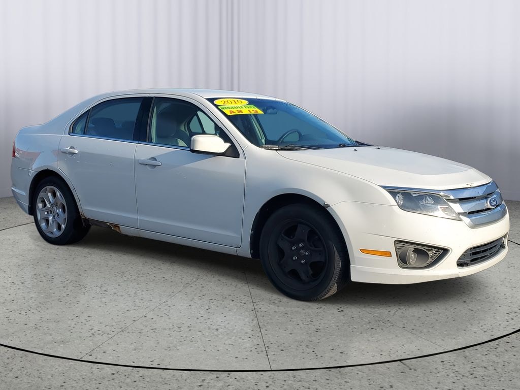 Used 2010 Ford Fusion SE Sedan