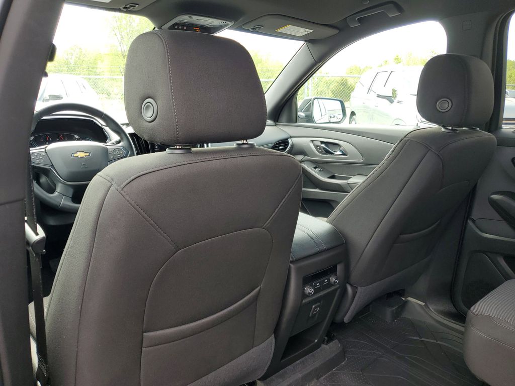2023 Chevrolet Traverse 1LT - Photo 27