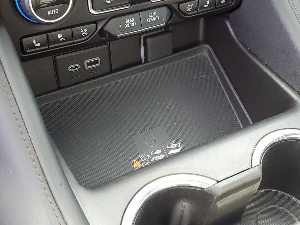 2023 Chevrolet Suburban High Country - Photo 23