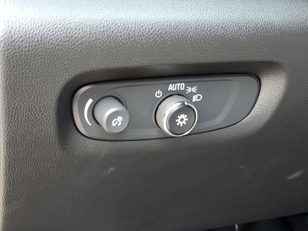 2023 Chevrolet Traverse 1LT - Photo 9