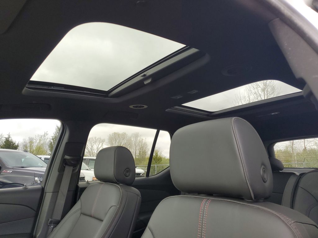 2023 Chevrolet Traverse RS - Photo 6