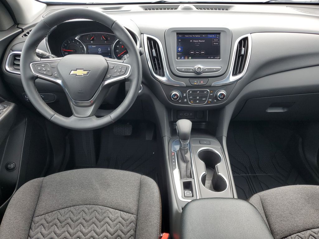 2024 Chevrolet Equinox LT - Photo 23