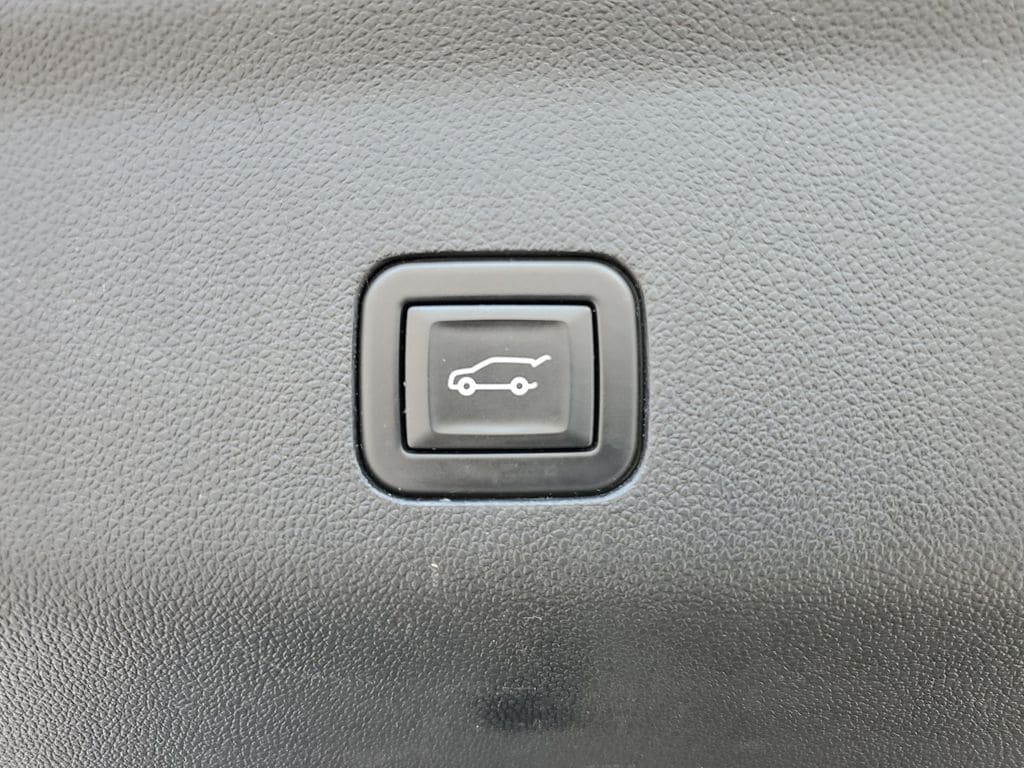 2023 Chevrolet Suburban High Country - Photo 36