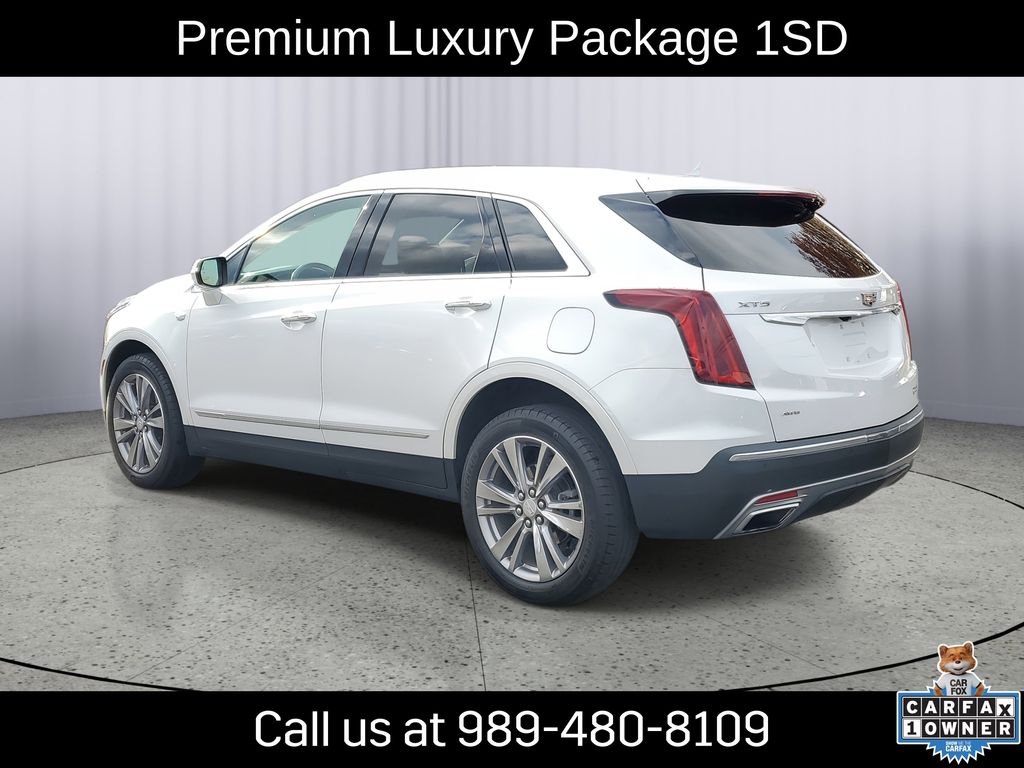 2023 Cadillac XT5 Premium Luxury photo 3