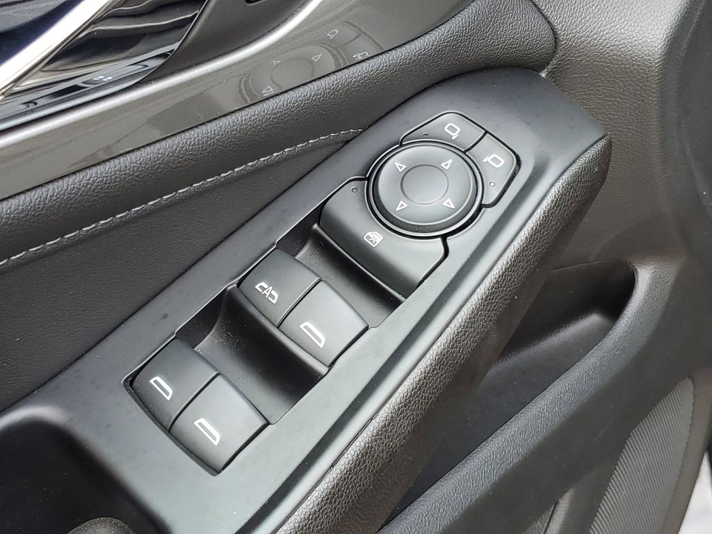 2023 Chevrolet Traverse 1LT - Photo 22