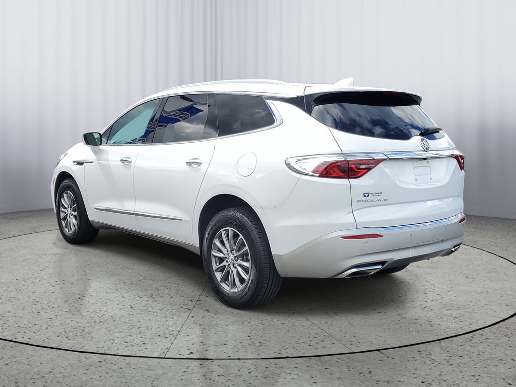 2023 Buick Enclave Essence photo 4