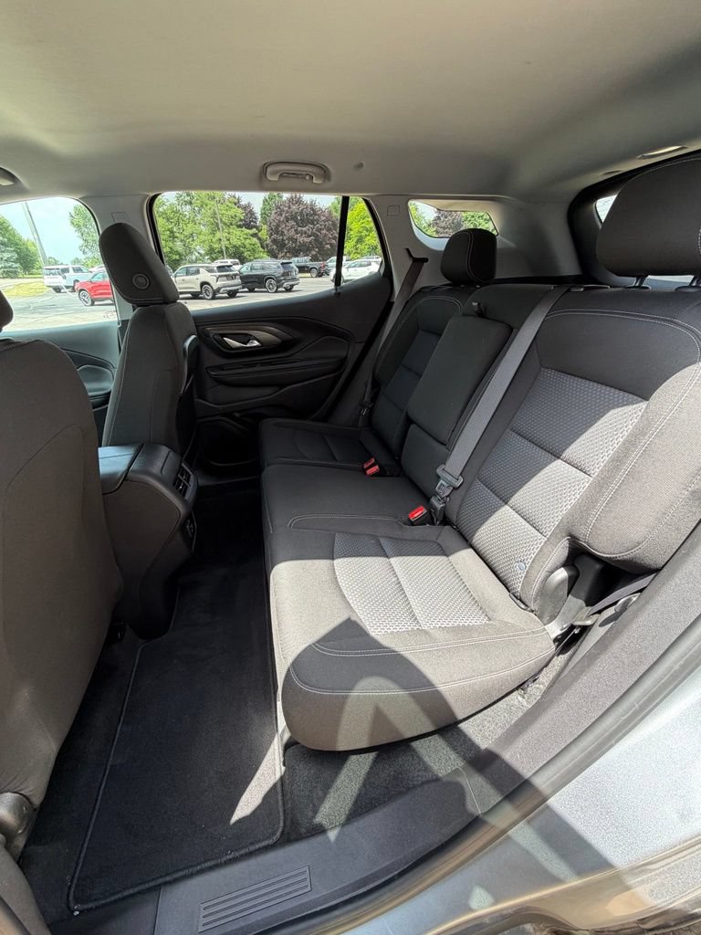 2024 GMC Terrain SLE - Photo 10