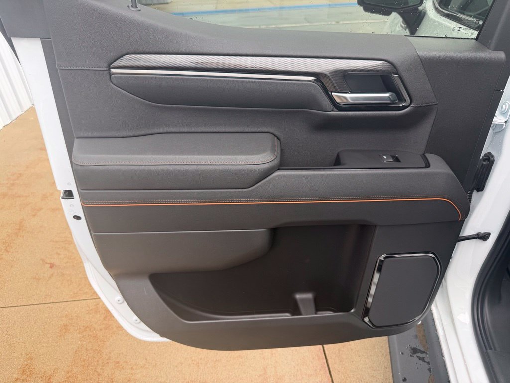 2026 GMC Sierra 1500 AT4 - Photo 9