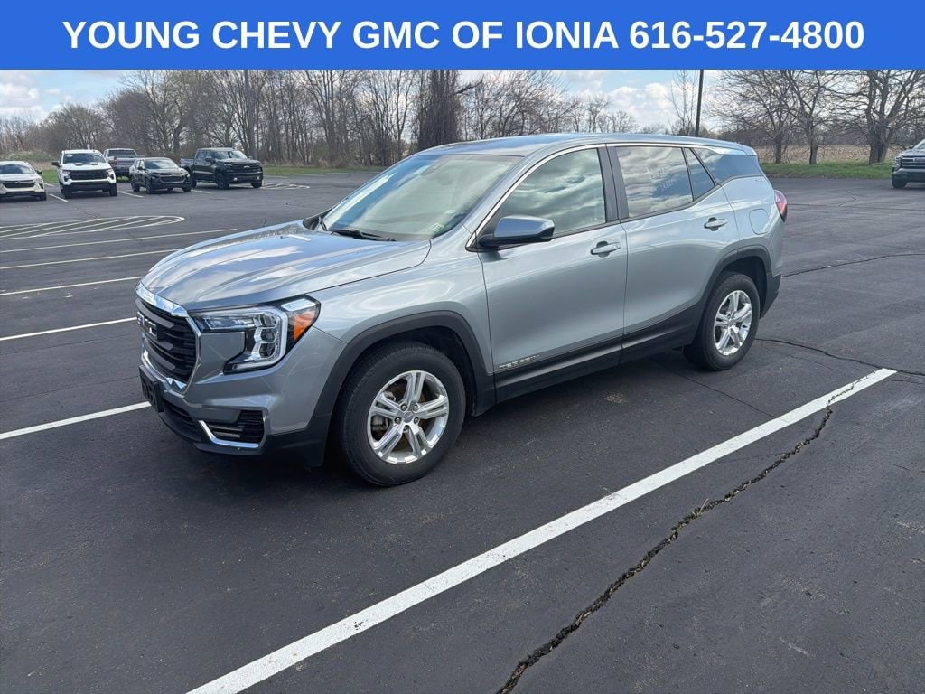 2024 GMC Terrain SLE AWD's photo