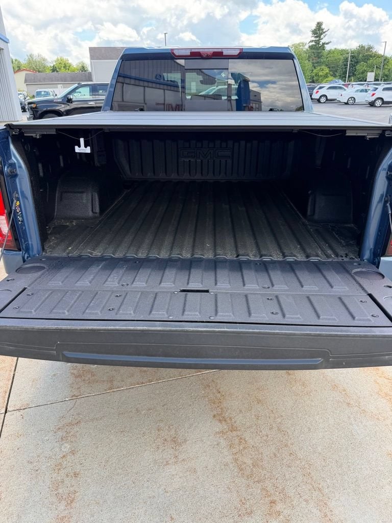 2026 GMC Sierra 1500 Denali - Photo 9