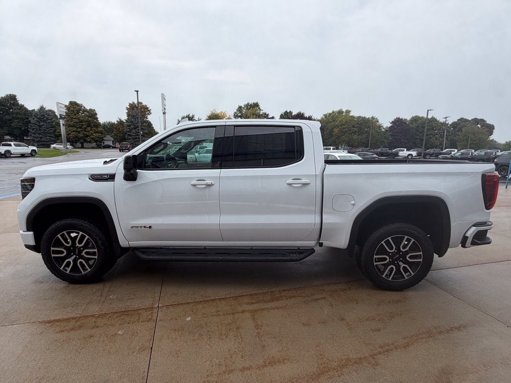 2026 GMC Sierra 1500 AT4 - Photo 6