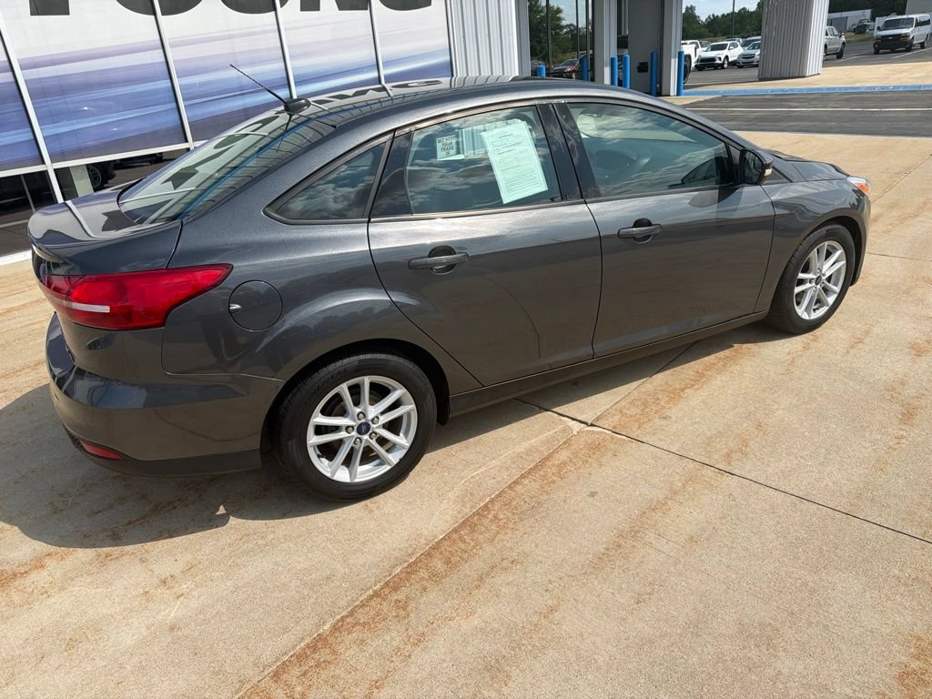 Used 2018 Ford Focus SE with VIN 1FADP3F2XJL203765 for sale in Ionia, MI