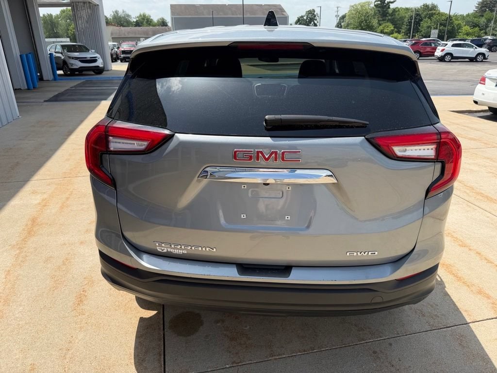 2024 GMC Terrain SLE - Photo 4
