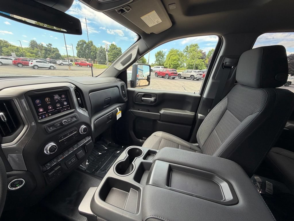 2026 GMC Sierra 2500HD Pro - Photo 15