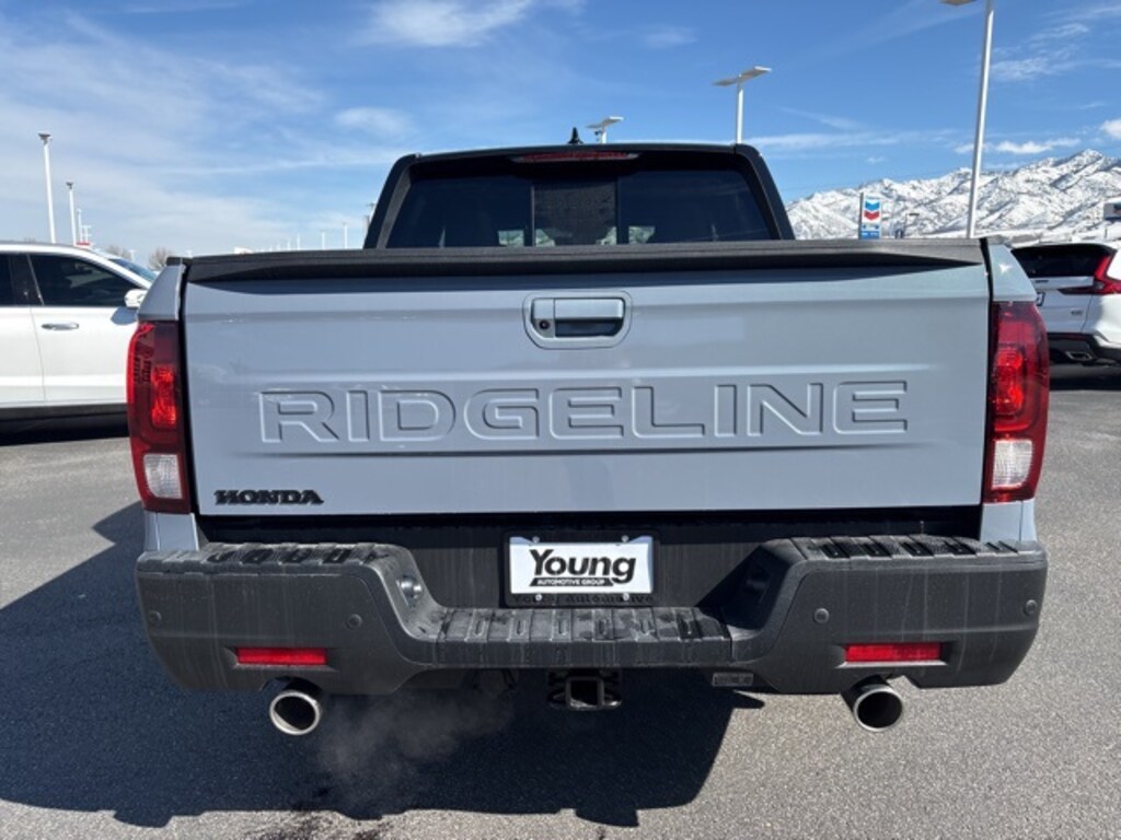 New 2026 Honda Ridgeline Black Edition Truck Crew Cab