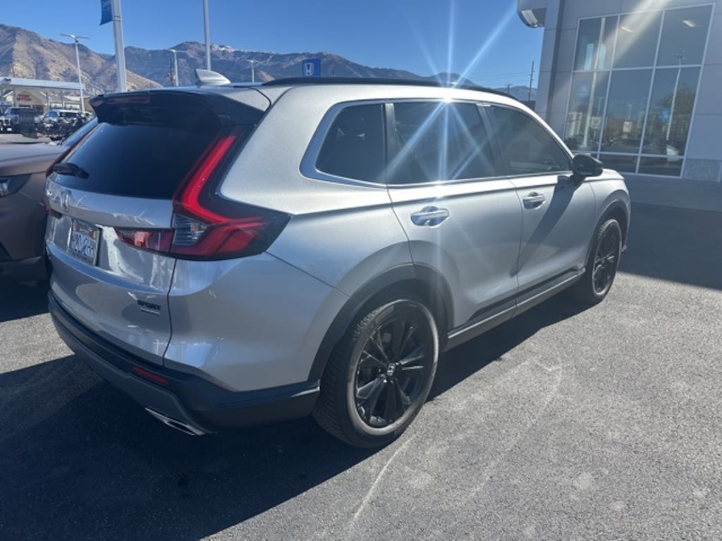 Used 2024 Honda CR-V Hybrid Sport Touring SUV