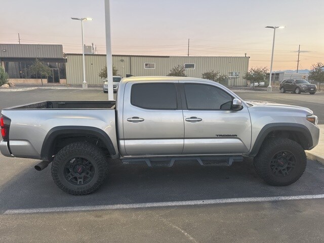 2019 Toyota Tacoma TRD Off-Road V6 photo 4