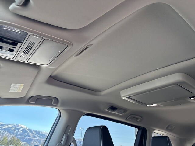 2026 Honda Odyssey Elite - Photo 18