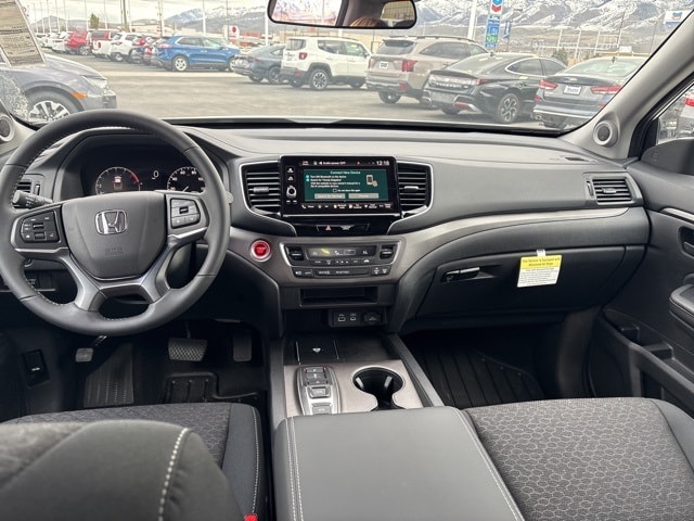 2025 Honda Ridgeline Sport - Photo 24