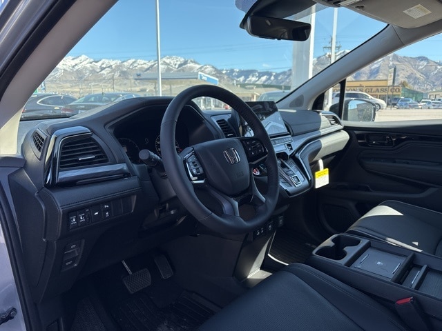 2026 Honda Odyssey Elite - Photo 10