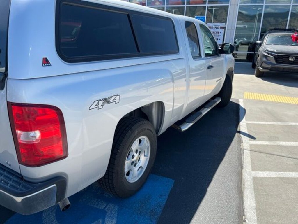 Used 2011 Chevrolet Silverado 1500 LT Truck