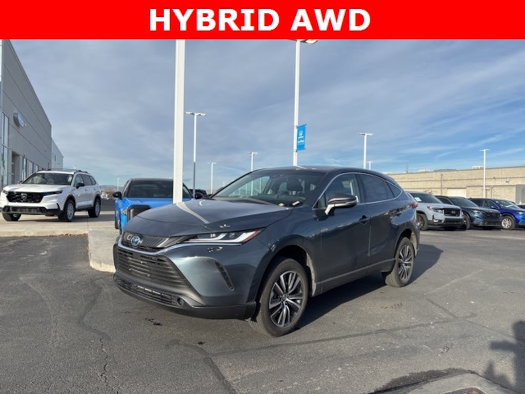 Used 2023 Toyota Venza LE SUV