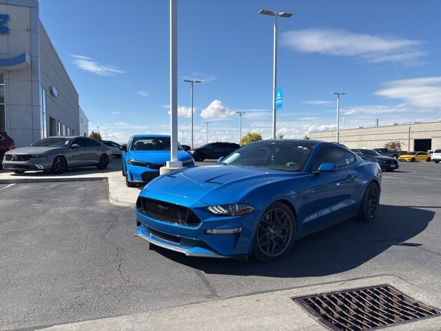 2020 Ford Mustang GT photo 2