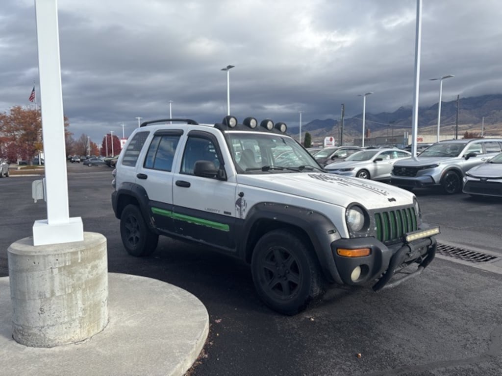 Used 2003 Jeep Liberty Sport SUV