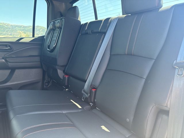 2025 Honda Ridgeline TrailSport - Photo 23
